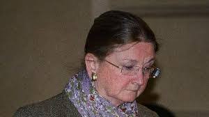 Glynis Thomas's Instagram, Twitter & Facebook