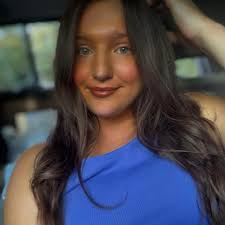 My god father looked like Dr. Sam when he was in high school and I can't  unsee it 🥺