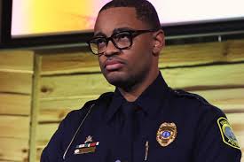 ColumbiaPDSC Chief W.H. “Skip” Holbrook & @rcsd1 Sheriff Leon Lott joined  the SC Morticians Association, Inc. as members celebrated the  organization's 💯th anniversary 👏🏽 Both law enforcement leaders were  invited to be