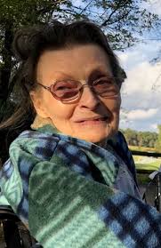 Loretta Browning's Instagram, Twitter & Facebook