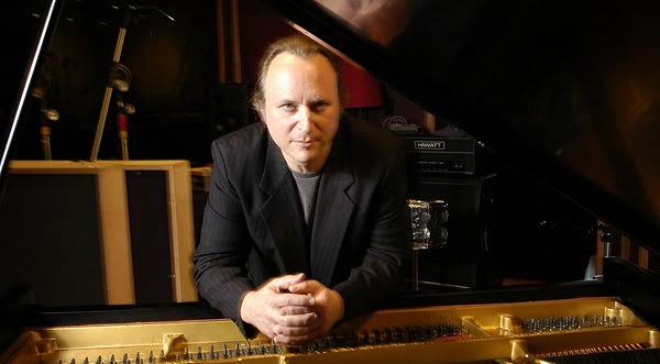 Special Solo Piano Concert for Halloween with Rob Schwimmer, at Bargemusic