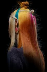 Check spelling or type a new query. Corte De Pelo En V Vuelve El Pico Con Y Sin Capas Revista Coiffure