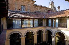 (puntuación basada en 767 comentarios) valorado por los clientes después de alojarse en el hospedería valle del ambroz. Hotel Hospederia Valle Del Ambroz Hervas Caceres Hotelopia