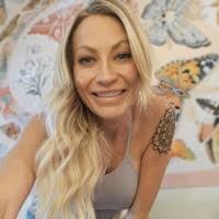 20+ "Becky Coster" profiles