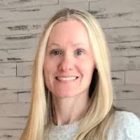 Kathy Earle's Instagram, Twitter & Facebook