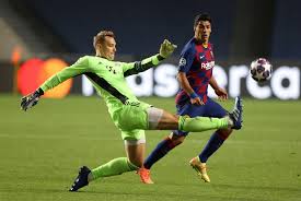 A great honour for manuel neuer! Neuer Commiserates With Ter Stegen After Winning Battle Of German Keepers Sports Malay Mail
