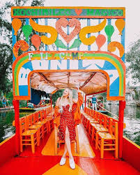 Living My Best Life Aboard The Xochimilco Magic Fotos De Mexico Viajes En Mexico Xochimilco