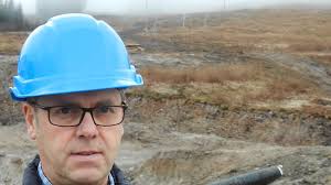 Helikopter hjälper till med bygget av ny lift i Branäs