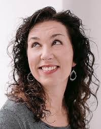 Write for the Fight: A Collection of Seasonal Essays: Hardwick, Tess, Hansen,  Tracey: 9781935961437: Amazon.com: Books