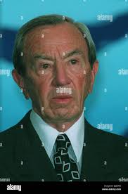 Warren christopher hi-res stock photography and images