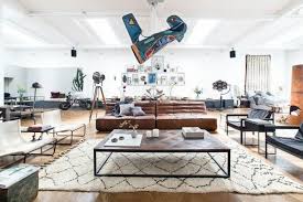 Interessiert an mehr eigentum zur miete? Loft Wohnung Mit Dynamischer Und Lebhafter Atmosphare