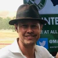 Casey Mccutcheon's Instagram, Twitter & Facebook