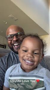 Daylin Loves Her Life