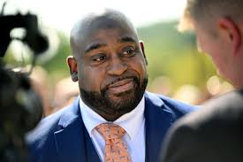 Membros da Igreja refletem sobre a dedicação do templo de Pittsburgh