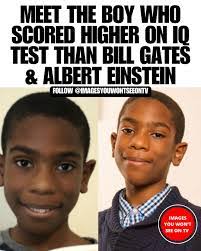 Noelle Williamson's Instagram, Twitter & Facebook