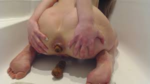 DirtyLena_-_Poo_And_Pee_In_Bath_00000 | Extreme Scat Porn