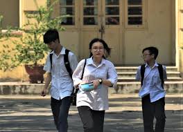 Theo quy chế thi thpt quốc gia và xét công nhận tốt nghiệp thpt năm 2019, để được xét công nhận tốt nghiệp, thí sinh thpt phải dự thi bốn bài, trong đó ba bài độc lập, bắt buộc là toán, ngữ văn, ngoại ngữ và một bài do thí sinh tự chọn trong số hai bài thi tổ hợp khoa học tự nhiên hoặc khoa học xã hội. Thi Vao Lá»›p 10 Cac Tá»‰nh Quy Ä'á»‹nh Vá» Ä'iá»ƒm Liá»‡t NhÆ° Tháº¿ Nao Viá»‡t Nam Má»›i