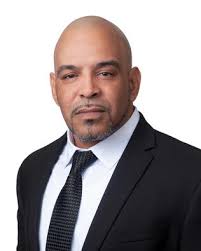 Eddie Mangual's Instagram, Twitter & Facebook