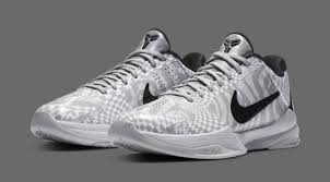 San antonio spurs | guard. Demar Derozan Sole Collector