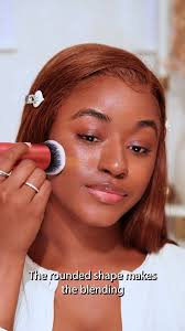 @realtechniques_nordics Bubble Blending Brush is definitely mistake-proof!  It blended my foundation so quickly, and the size really helps with that.  The bristles are also incredibly soft and compact. ...