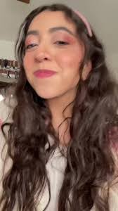 Kaitlin Lopez's Instagram, Twitter & Facebook