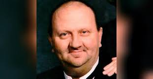 Albert Carstens's Instagram, Twitter & Facebook