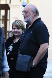 We did not find results for: Tyden Cz Zpevak Honza Nedved Zari Stestim Pavlinka Se Vratila