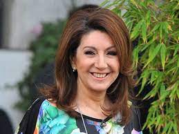 Her massive fortune is justified by her hit albums and singles that she. Jane Mcdonald Bio Wiki Salary And Net Worth Husband And Family Facts Networth Height Salary