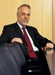 The Euro Zone S Brexit Risk Handelsblatt Interview With David Folkerts Landau Newsroom