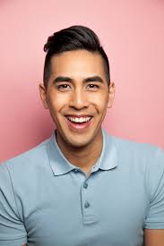 Tommy Do's Instagram, Twitter & Facebook