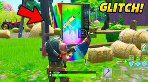 Vending machines were introduced in patch 3.4 and they could be found throughout the athena island. I Created A Rainbow Vending Machine To Confuse Players Fortnite Battle Royale Youtube