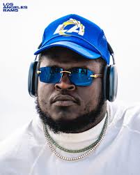 Los Angeles Rams added a new photo.