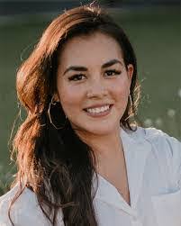 Irma Cerna's Instagram, Twitter & Facebook