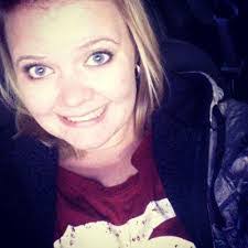 Amanda Kinslow's Instagram, Twitter & Facebook