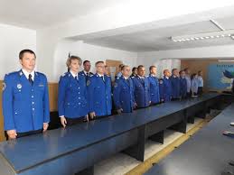 31 iulie 20180 1643 în fiecare an, la data de 1 august, cu prilejul îndeplinirii stagiului minim în grad, jandarmii sunt înaintaţi în gradul următor.marți, 31 iulie 2018, la sediul şcolii militare de subofiţeri de jandarmi „petru rareş fălticeni, în cadru festiv, şase. AvansÄƒri In Grad La Inspectoratul De Jandarmi Suceava