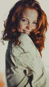 Russian redhead mommy ira with young boy. Oksana Butovskaya Beautiful Freckles Beautiful Red Hair Redheads Freckles