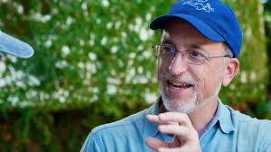 The Extraordinary 4-Dimensional Design of DNA