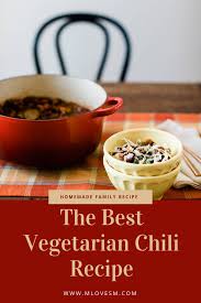 My Family S Favorite Vegetarian Chili Recipe M Loves M Recipe Vegetarian Chili Recipe Vegetarian Chili Recipes