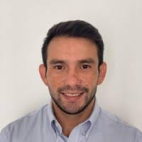 300+ perfiles de «Marcelo Patricio»