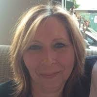 Alicia Bott's Instagram, Twitter & Facebook