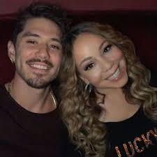 10 Potret Kemesraan Musisi Ternama Mariah Carey dan Bryan Tanaka