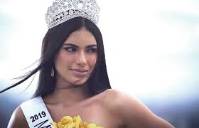 Zozibini tunzi of south africa will crown her successor at the end of the event. Ph Miss Universe Bet Gazini Ganados Talks Online Votes Sunstar