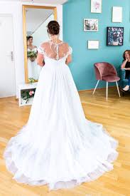 Check spelling or type a new query. Curvy Brautkleid Bei Unserem Curvy Bride Shooting In Kiel Haben Wir Gezeigt Dass Auch Frauen Abseits Von Size Zero In Kurvenreiche Braut Brautmode Brautkleid