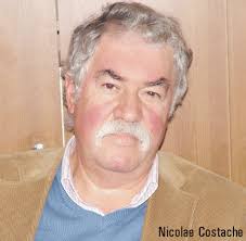 Mihai Munteanu, acuzat că încalcă deontologia jurnalistului de  investigaţii, pentru foloase proprii