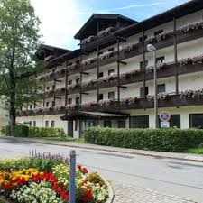 Günstige wohnungen in inzell mieten: Inzell Seniorenheim Personal Wird Noch Heute Abgezogen Bayern