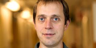 Moungi Bawendi, Louis Brus och Alexei Ekimov tilldelas Nobelpriset i kemi  2023