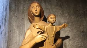 August gedenken die katholiken der besonderen aufnahme marias in den himmel. Maria Himmelfahrt Kath Ch