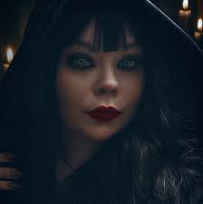 Can I still qualify for the Gold Award after missing the deadline?