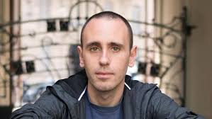 Zerocalcare stasera al Bunker di Torino per incontrare la band punk rock  Bull Brigade