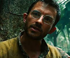 Jonathan Bailey Fansite — Jonathan Bailey as Dr. Henry Loomis — Jurassic...